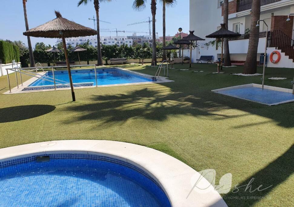 Pushe Playa Granada Beach & Golf 17 โมตริล ภายนอก รูปภาพ